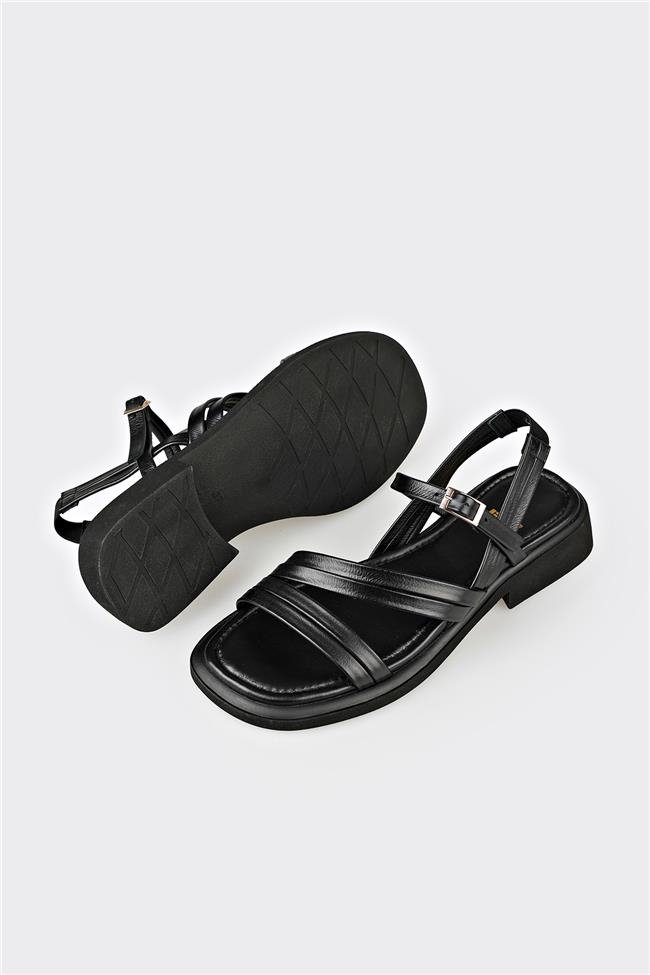 Siyah Deri Kadın Düz Sandalet