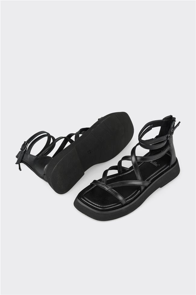Siyah Deri Kadın Düz Sandalet