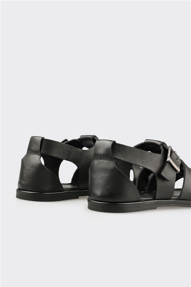 Siyah Deri Kadın Düz Sandalet