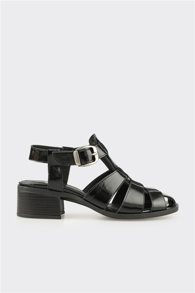 Siyah Deri Kadın Düz Sandalet