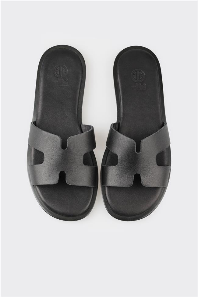 Siyah Deri Kadın Düz Terlik