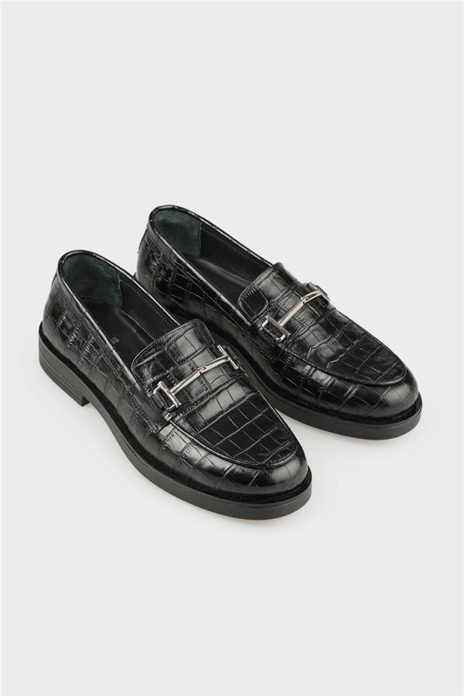 Siyah Deri Kadın Günlük Ayakkabı