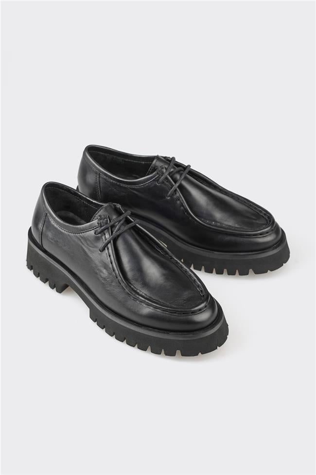 Siyah Deri Kadın Günlük Ayakkabı