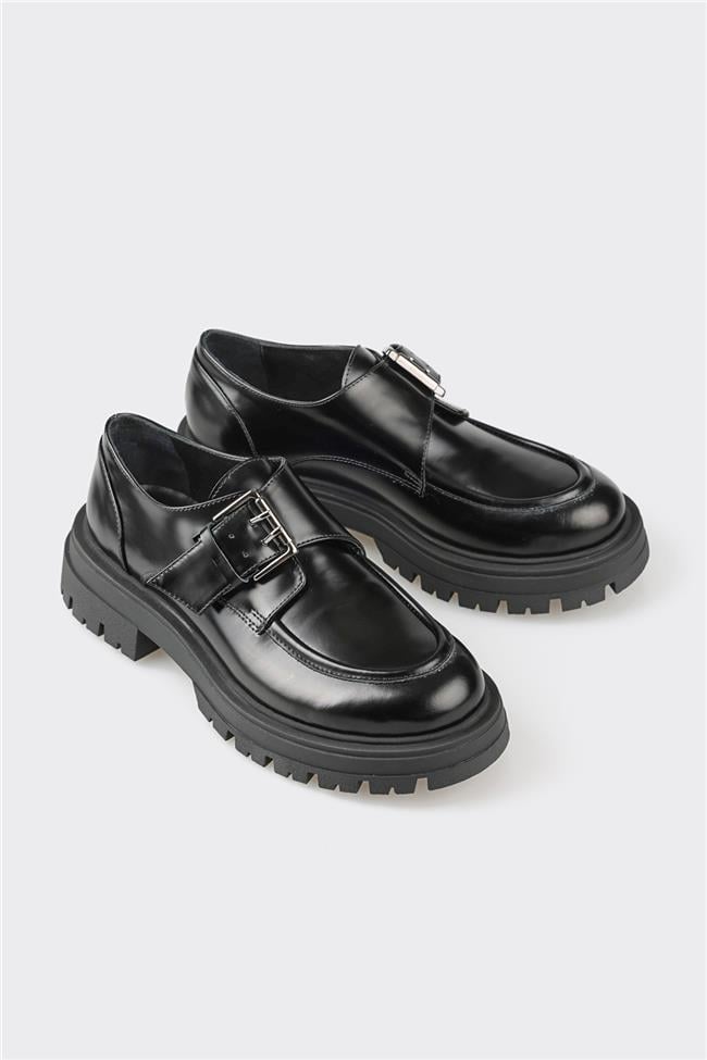 Siyah Deri Kadın Günlük Ayakkabı