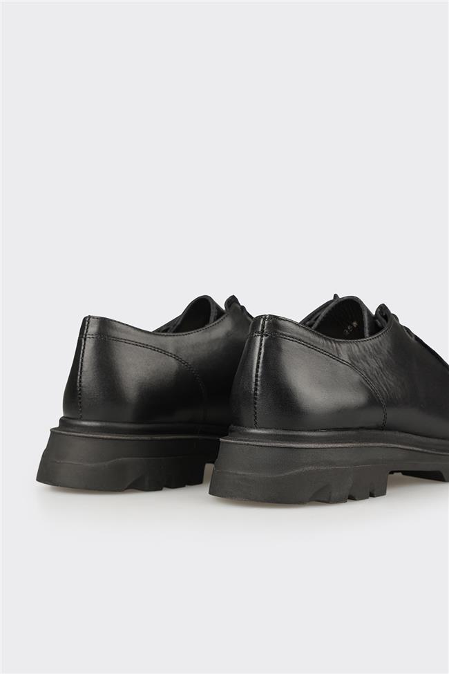 Siyah Deri Kadın Günlük Ayakkabı