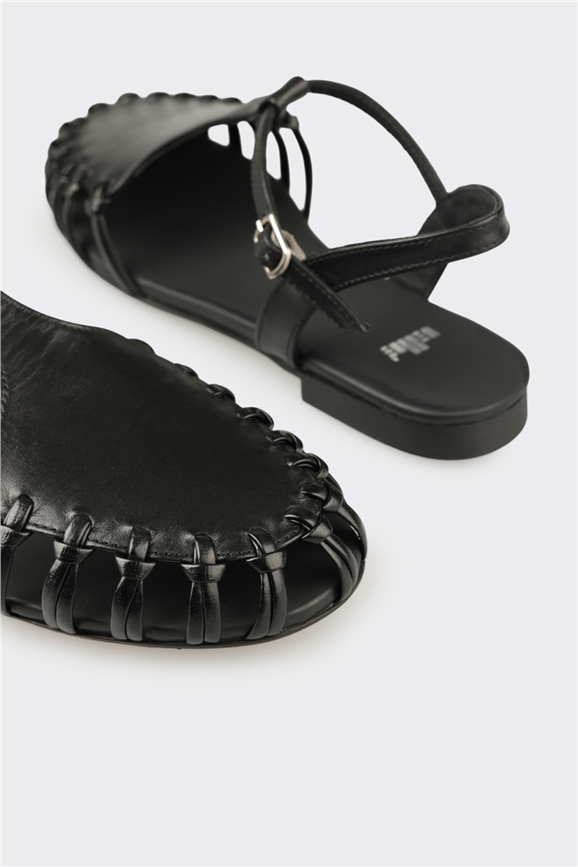 Siyah Deri Kadın Günlük Ayakkabı