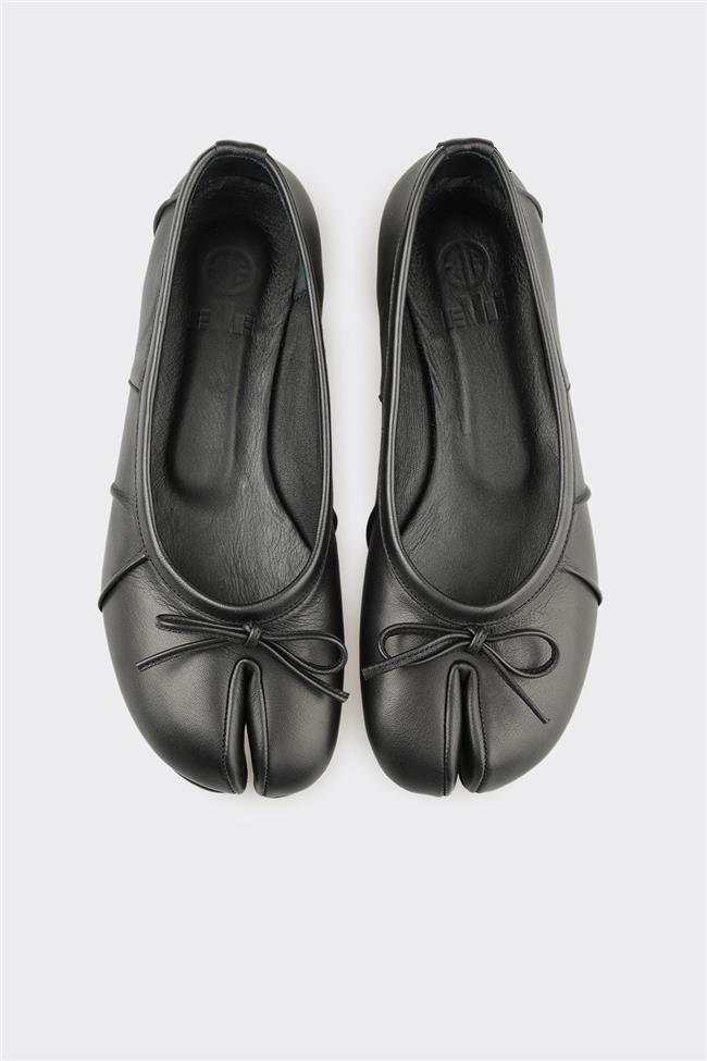 Siyah Deri Kadın Günlük Ayakkabı