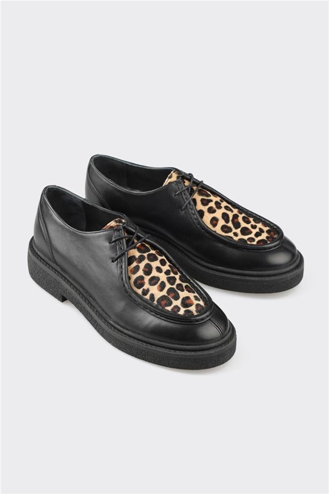 Siyah Deri Kadın Günlük Ayakkabı