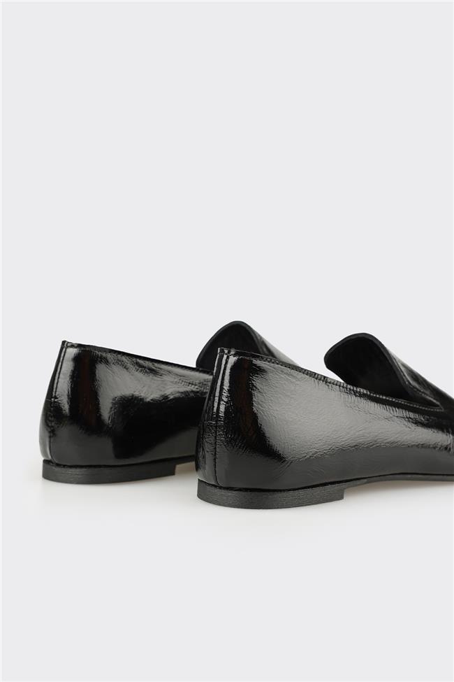 Siyah Deri Kadın Günlük Ayakkabı