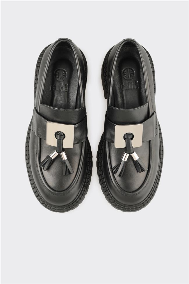 Siyah Deri Kadın Günlük Ayakkabı