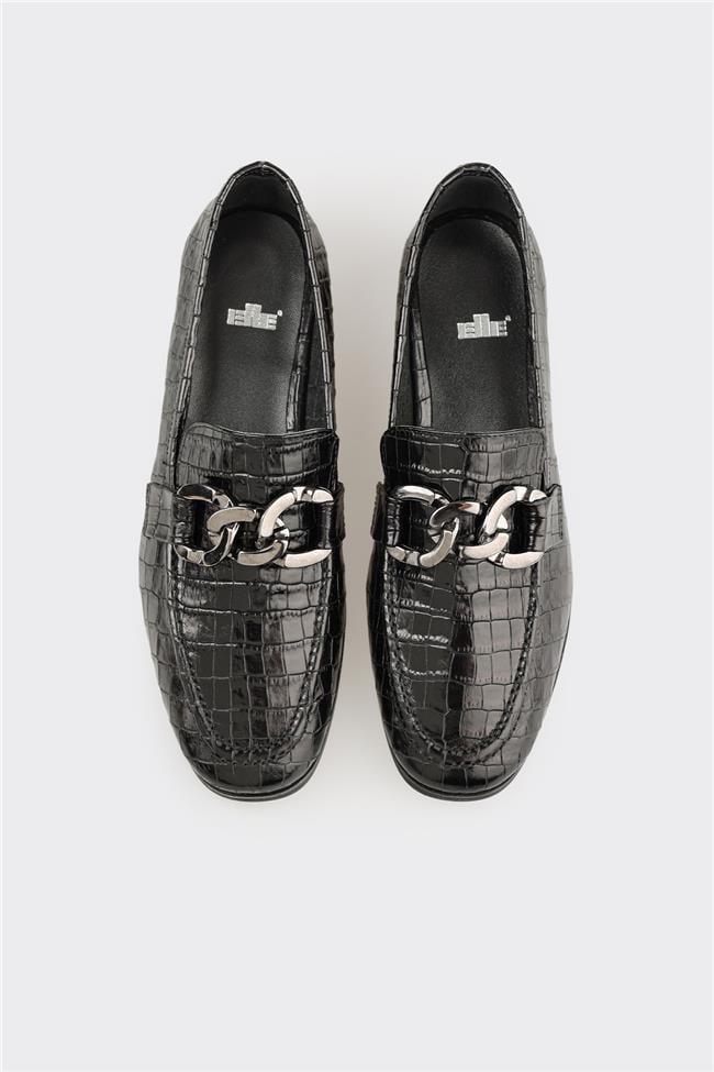 Siyah Deri Kadın Günlük Ayakkabı