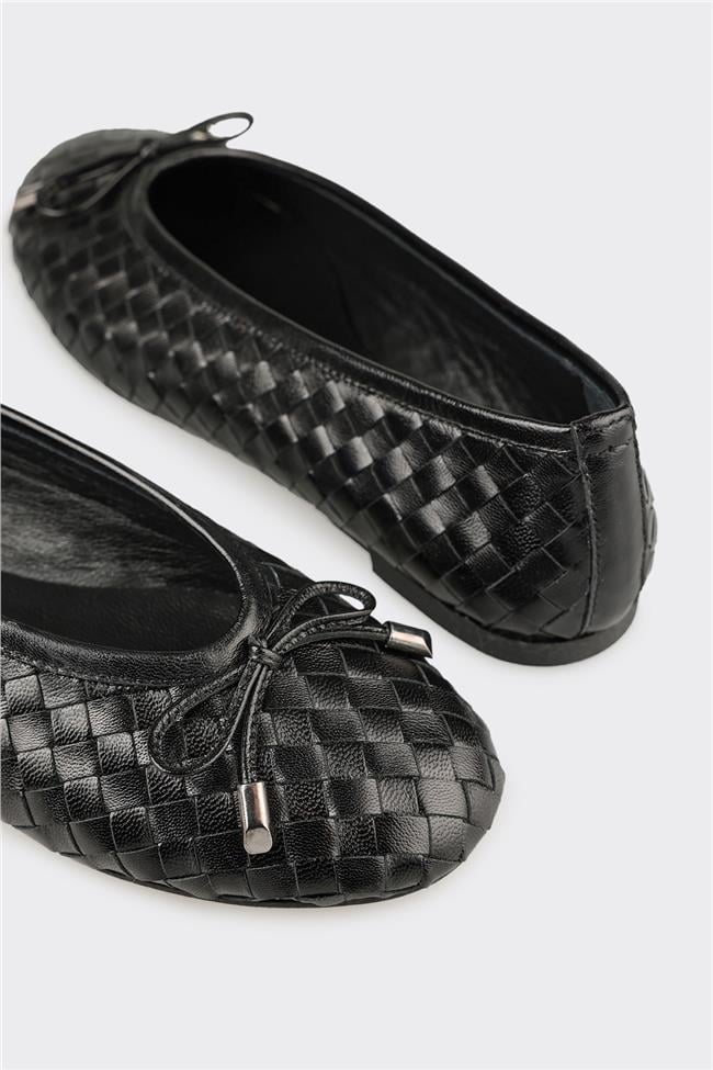 Siyah Deri Kadın Günlük Ayakkabı