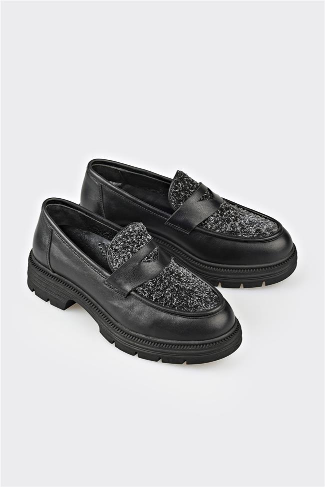 Siyah Deri Kadın Günlük Ayakkabı