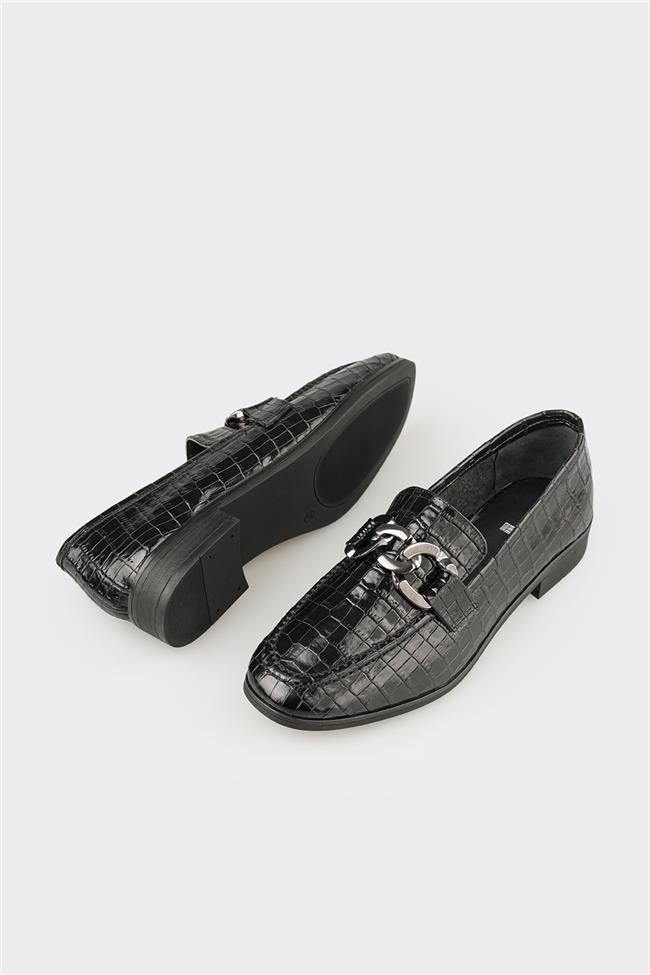 Siyah Deri Kadın Günlük Ayakkabı