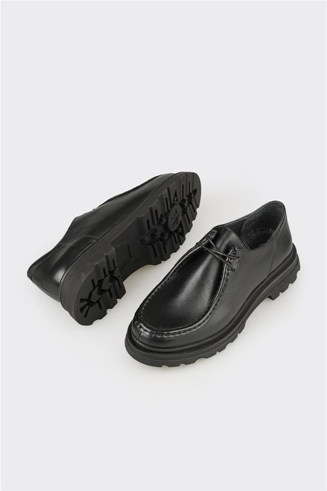 Siyah Deri Kadın Günlük Ayakkabı