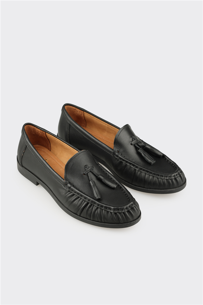 Siyah Deri Kadın Günlük Ayakkabı