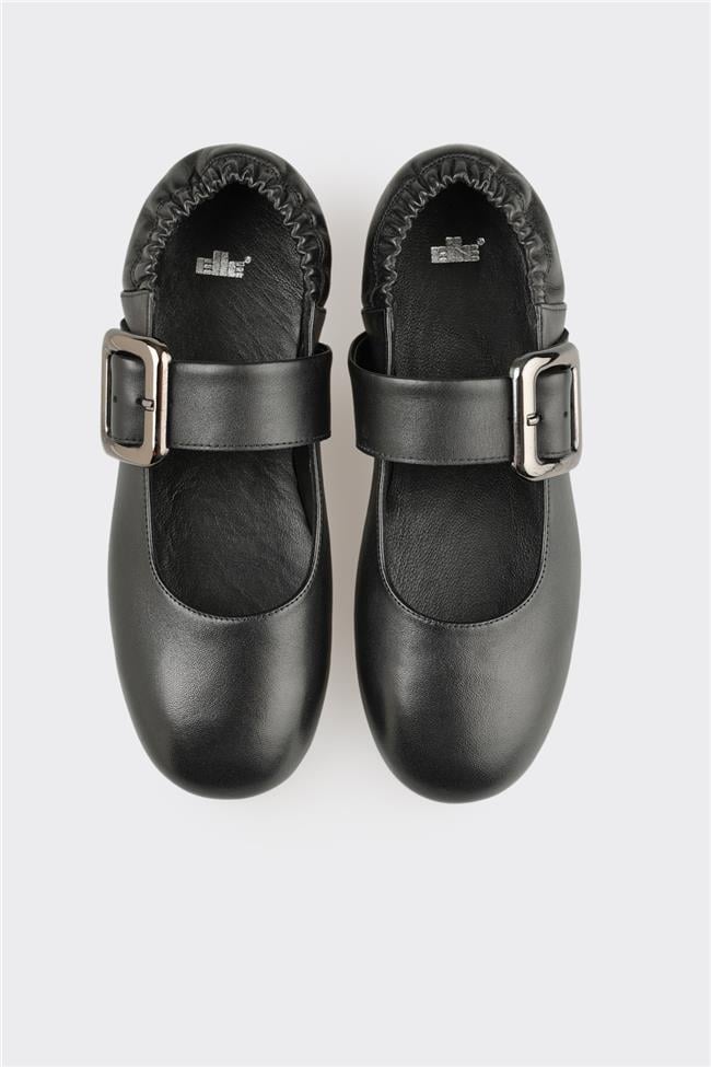 Siyah Deri Kadın Günlük Ayakkabı