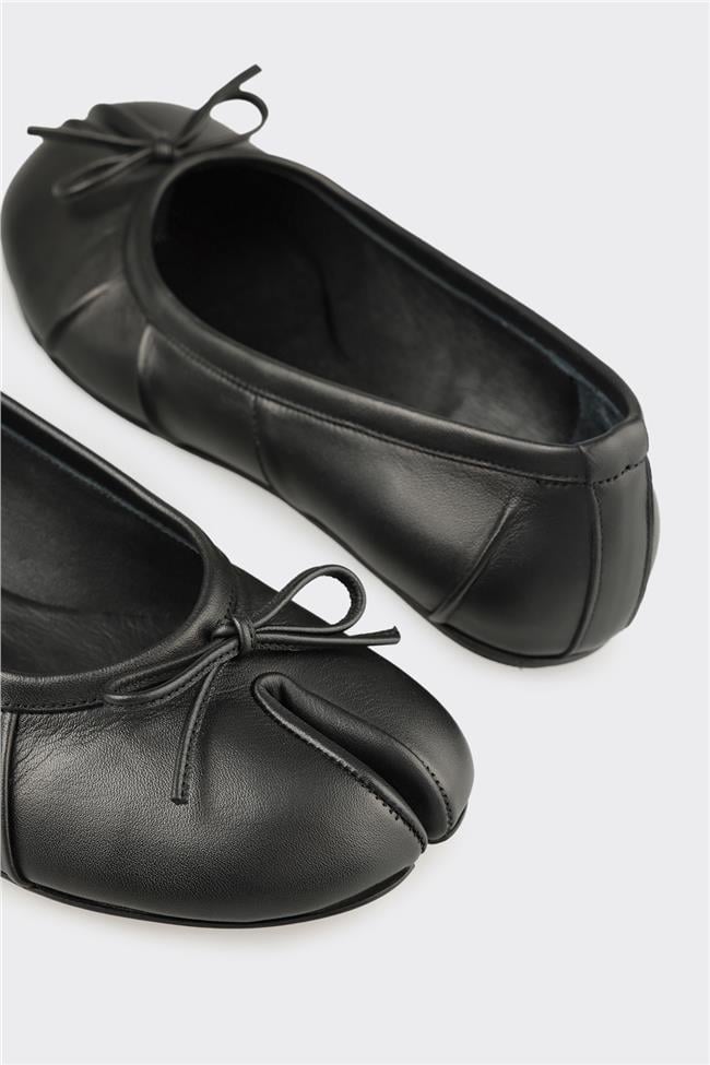 Siyah Deri Kadın Günlük Ayakkabı