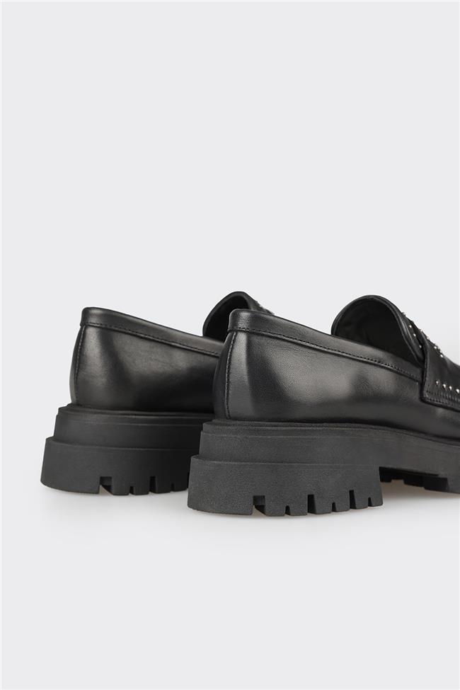 Siyah Deri Kadın Günlük Ayakkabı