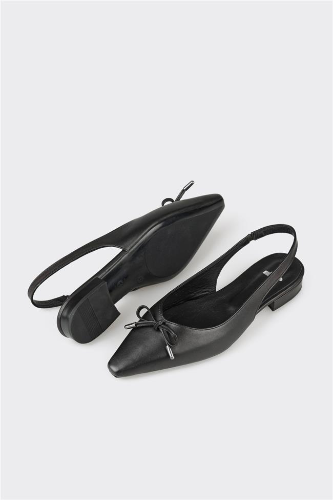 Siyah Deri Kadın Günlük Ayakkabı