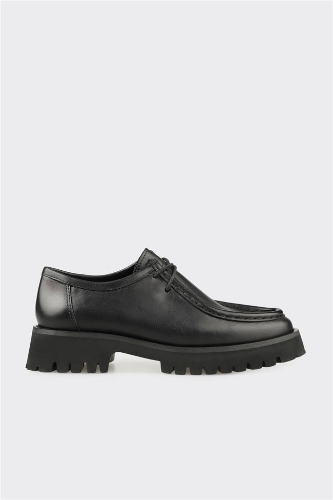 Siyah Deri Kadın Günlük Ayakkabı