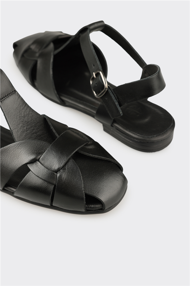 Siyah Deri Kadın Günlük Ayakkabı