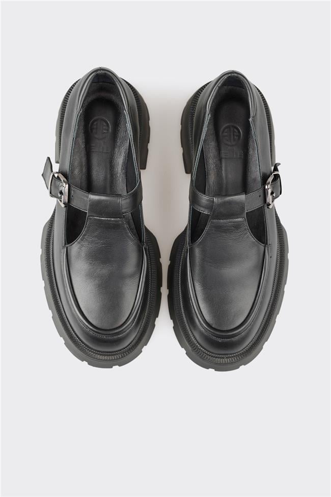 Siyah Deri Kadın Günlük Ayakkabı