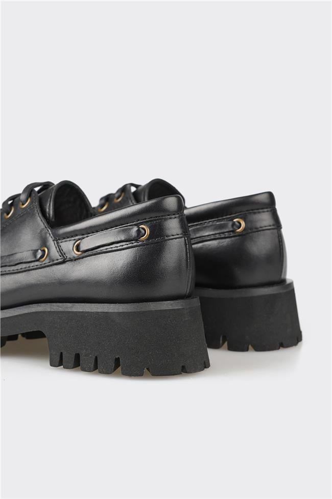 Siyah Deri Kadın Günlük Ayakkabı