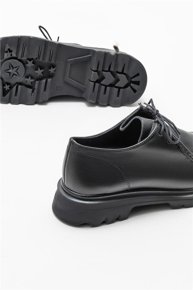 Siyah Deri Kadın Günlük Ayakkabı