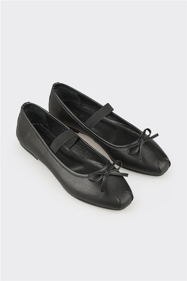 Siyah Deri Kadın Günlük Ayakkabı