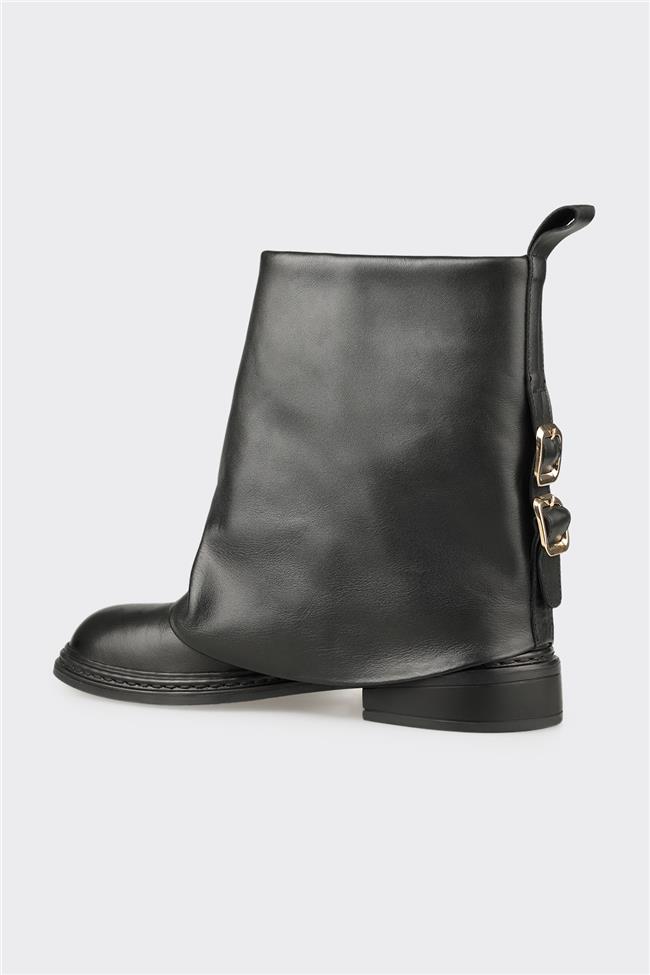 Siyah Deri Kadın Günlük Bot