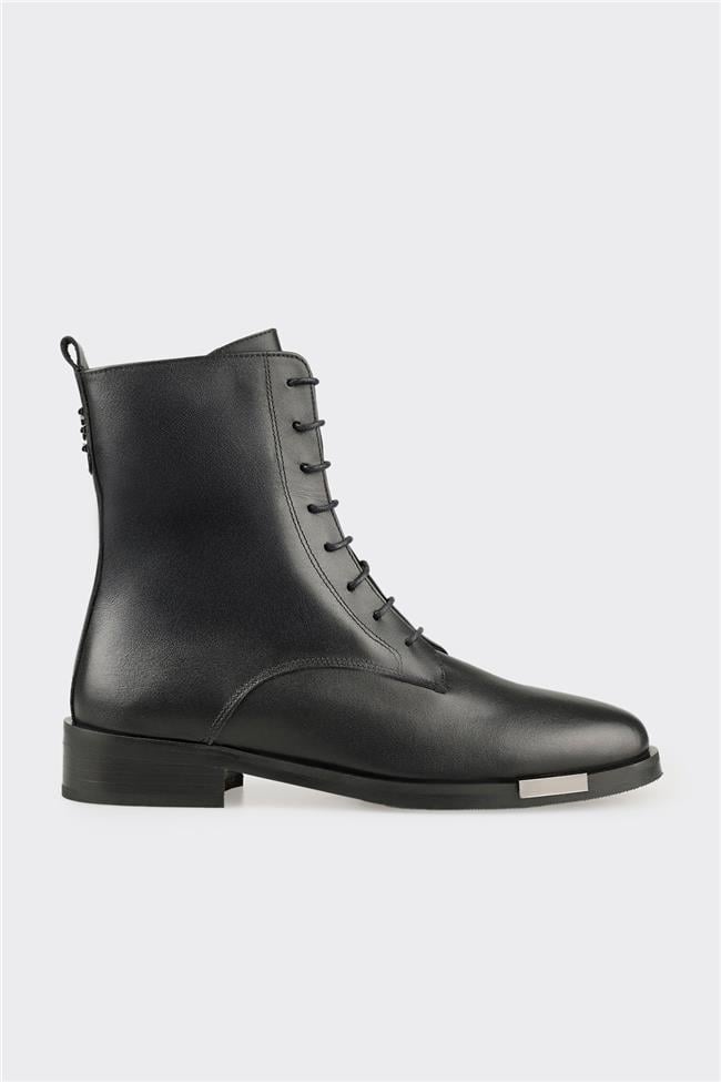 Siyah Deri Kadın Günlük Bot