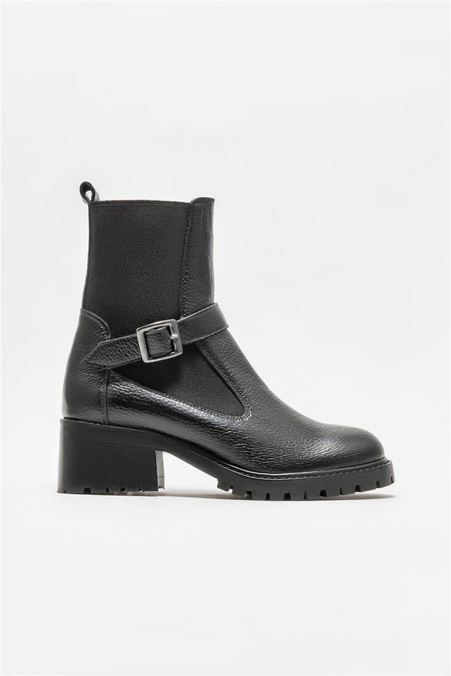 Siyah Deri Kadın Günlük Bot