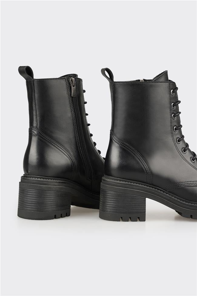 Siyah Deri Kadın Günlük Bot