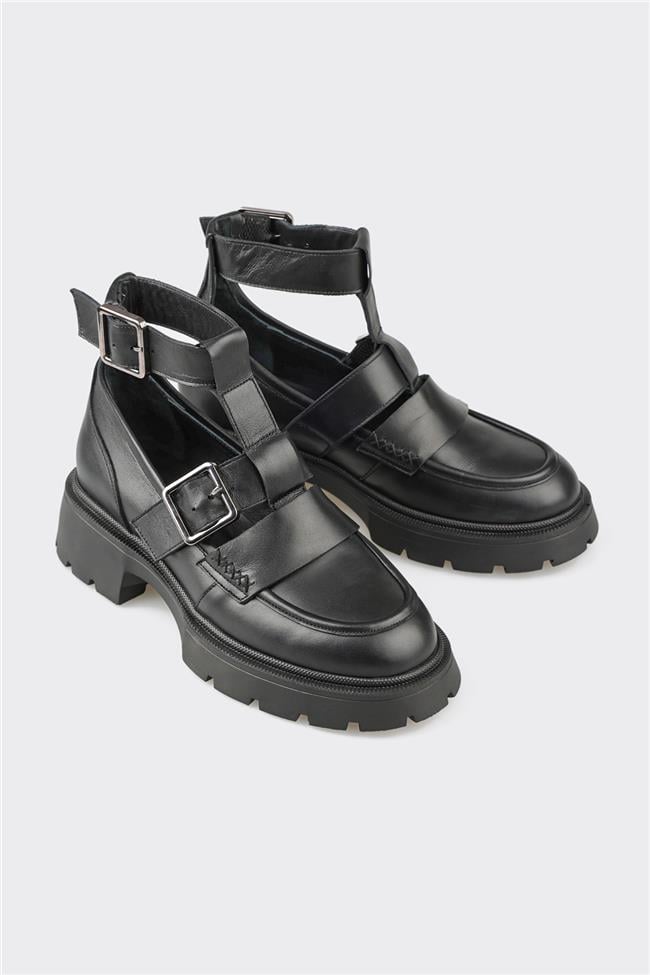 Siyah Deri Kadın Günlük Bot