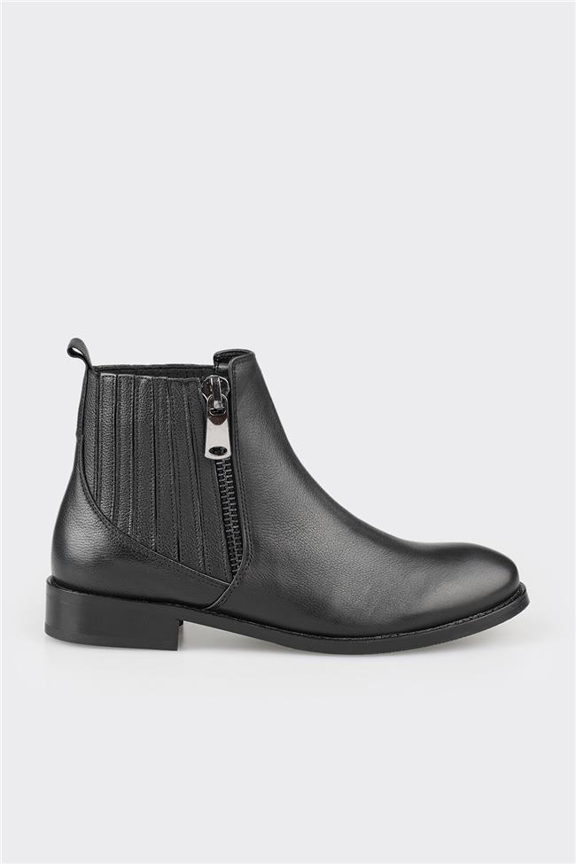 Siyah Deri Kadın Günlük Bot