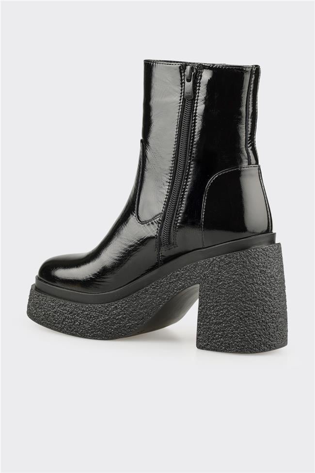 Siyah Deri Kadın Günlük Bot