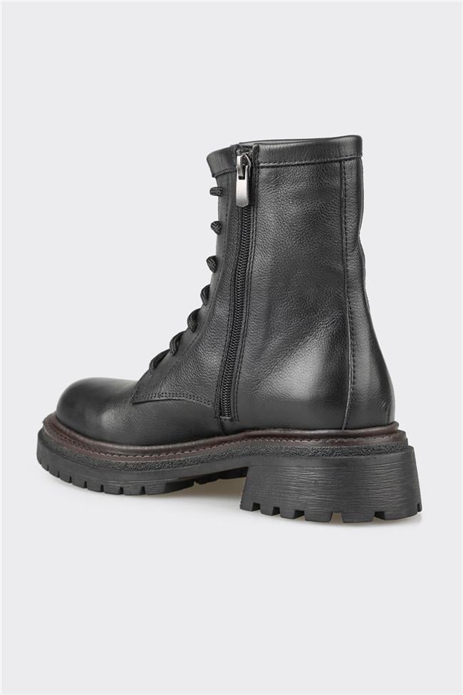 Siyah Deri Kadın Günlük Bot