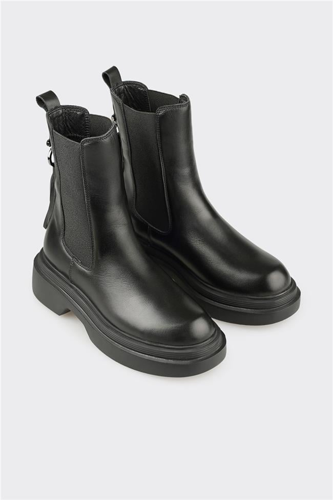Siyah Deri Kadın Günlük Bot