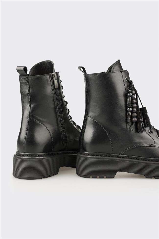 Siyah Deri Kadın Günlük Bot