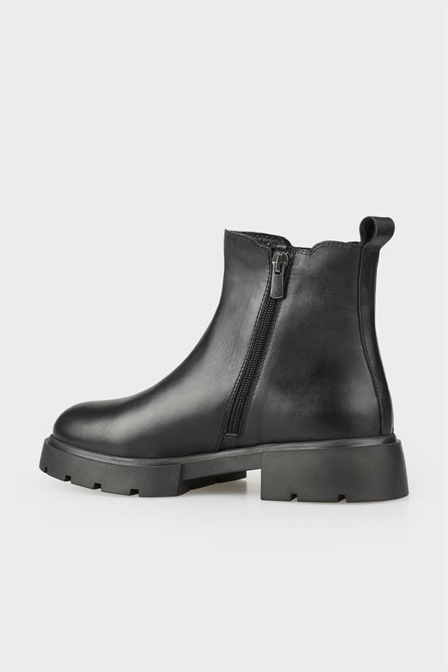 Siyah Deri Kadın Günlük Bot