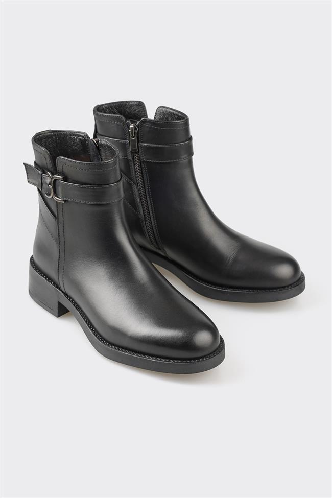 Siyah Deri Kadın Günlük Bot