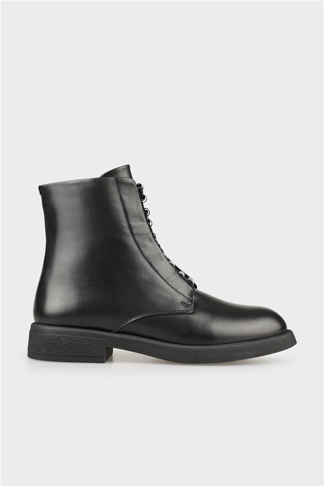 Siyah Deri Kadın Günlük Düz Bot