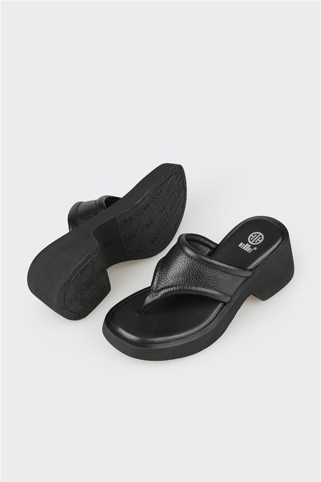 Siyah Deri Kadın Günlük Terlik
