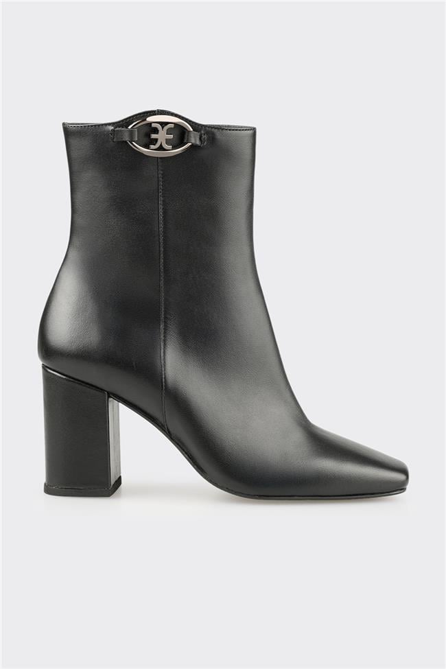 Siyah Deri Kadın Klasik Bot