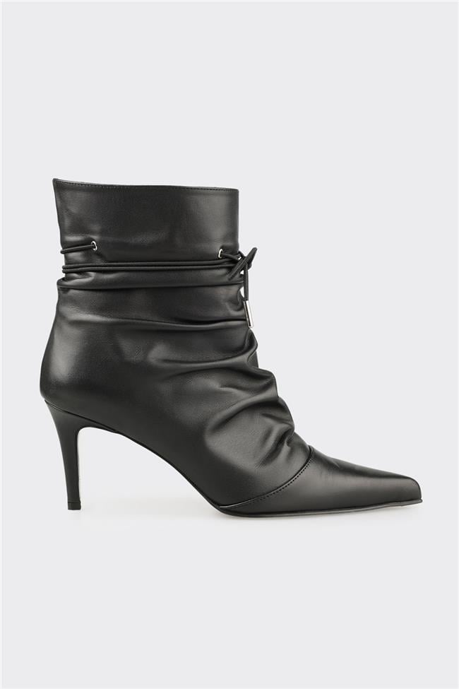 Siyah Deri Kadın Klasik Bot