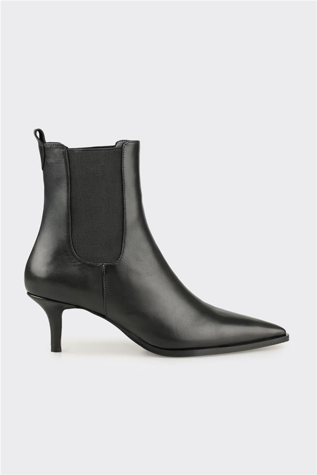 Siyah Deri Kadın Klasik Bot