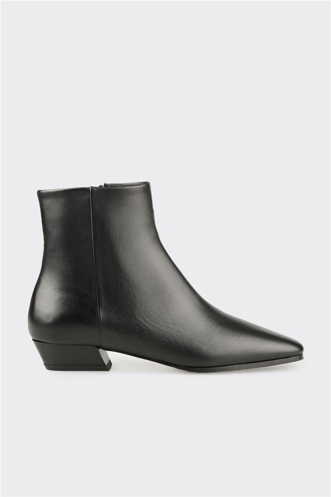 Siyah Deri Kadın Klasik Bot