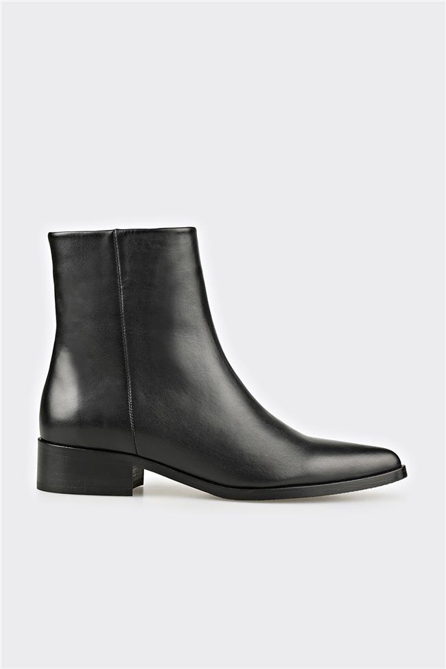 Siyah Deri Kadın Klasik Bot