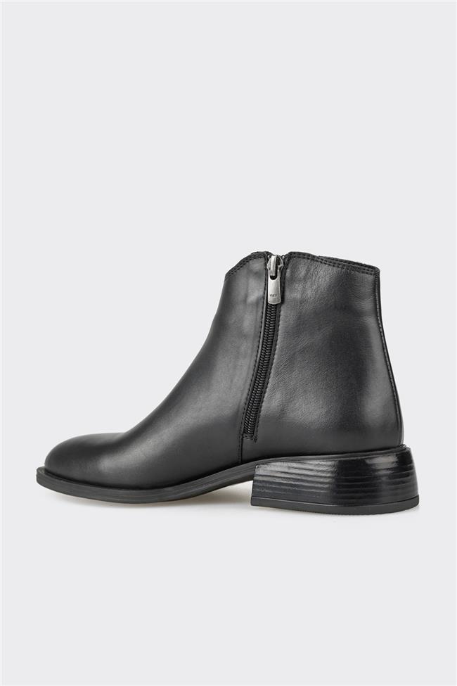 Siyah Deri Kadın Klasik Bot